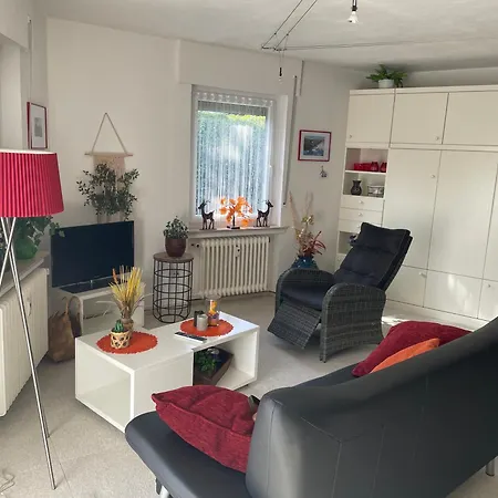 Hause Iris Apartment *