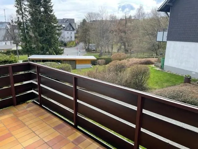 Hause Iris Appartement *